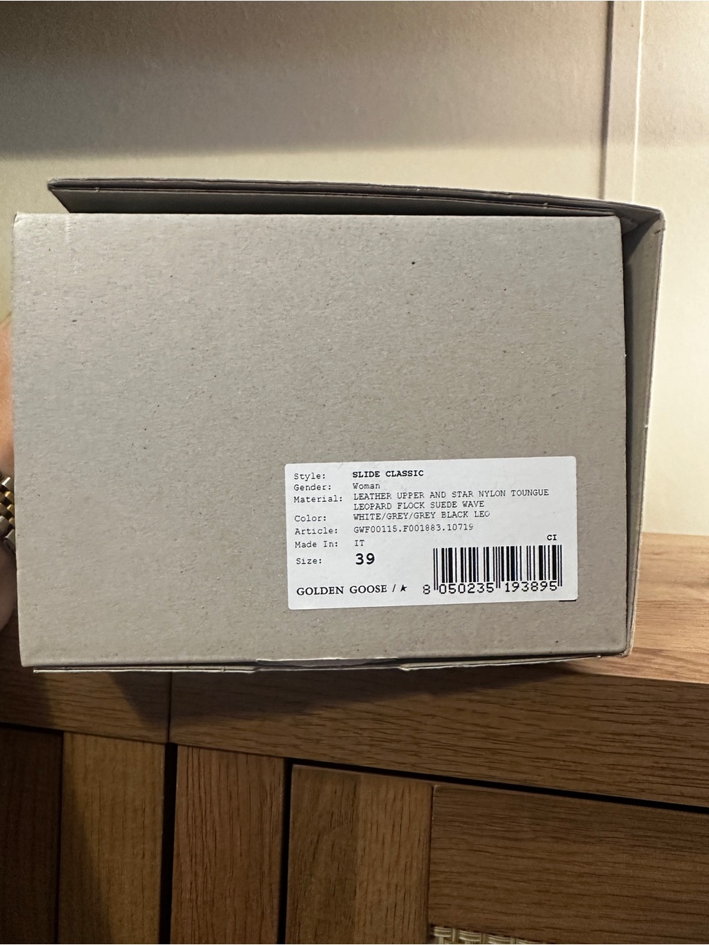 Golden Goose Sneakers - Picture 16 of 16